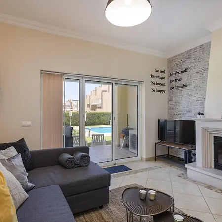 Real Alegria - Terrace With Pool - Apartamento