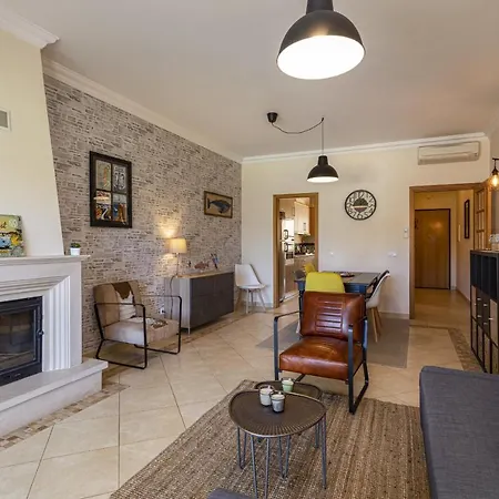 Real Alegria - Terrace With Pool -